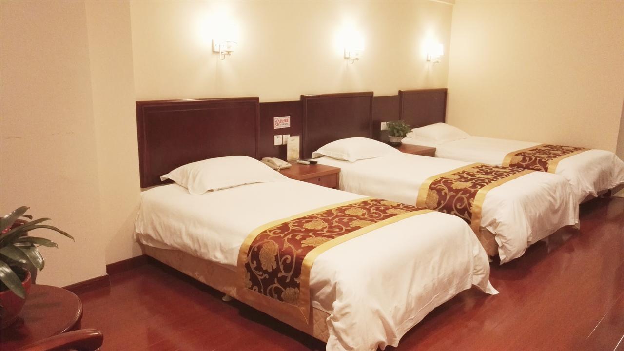Greentree Inn Zhejiang Jiaxing Zhongan Business Hotel Екстериор снимка