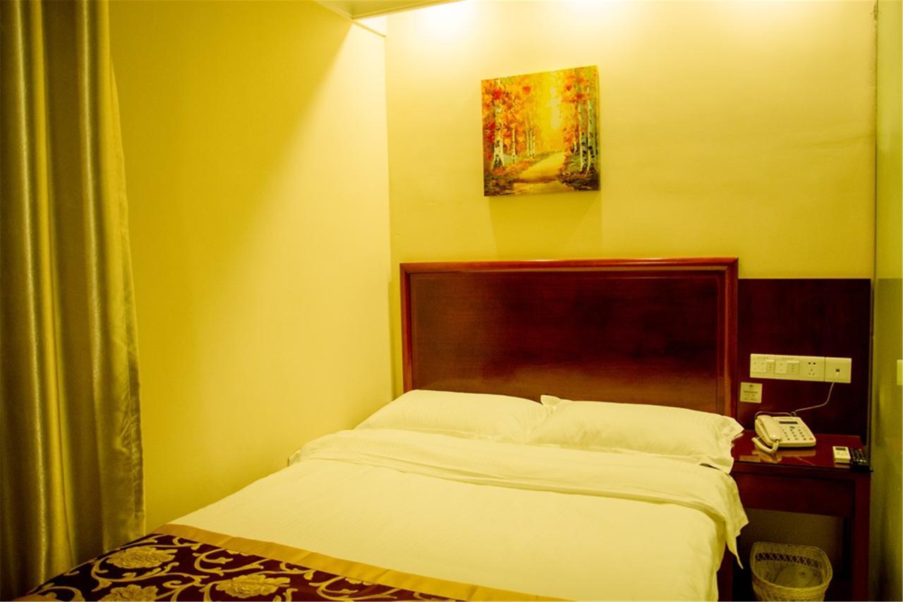 Greentree Inn Zhejiang Jiaxing Zhongan Business Hotel Екстериор снимка